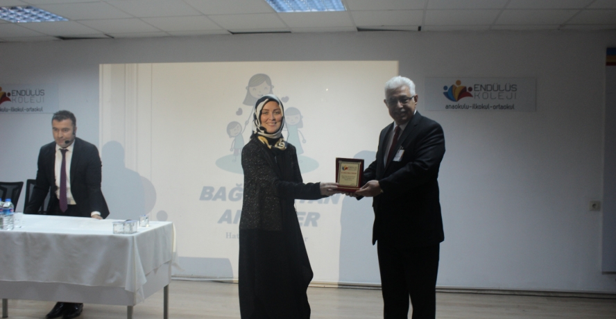 BAĞIRMAYAN ANNELER KİTABIYLA TONGAR HOCAMIZ MUHTEŞEM SUNUM YAPTI